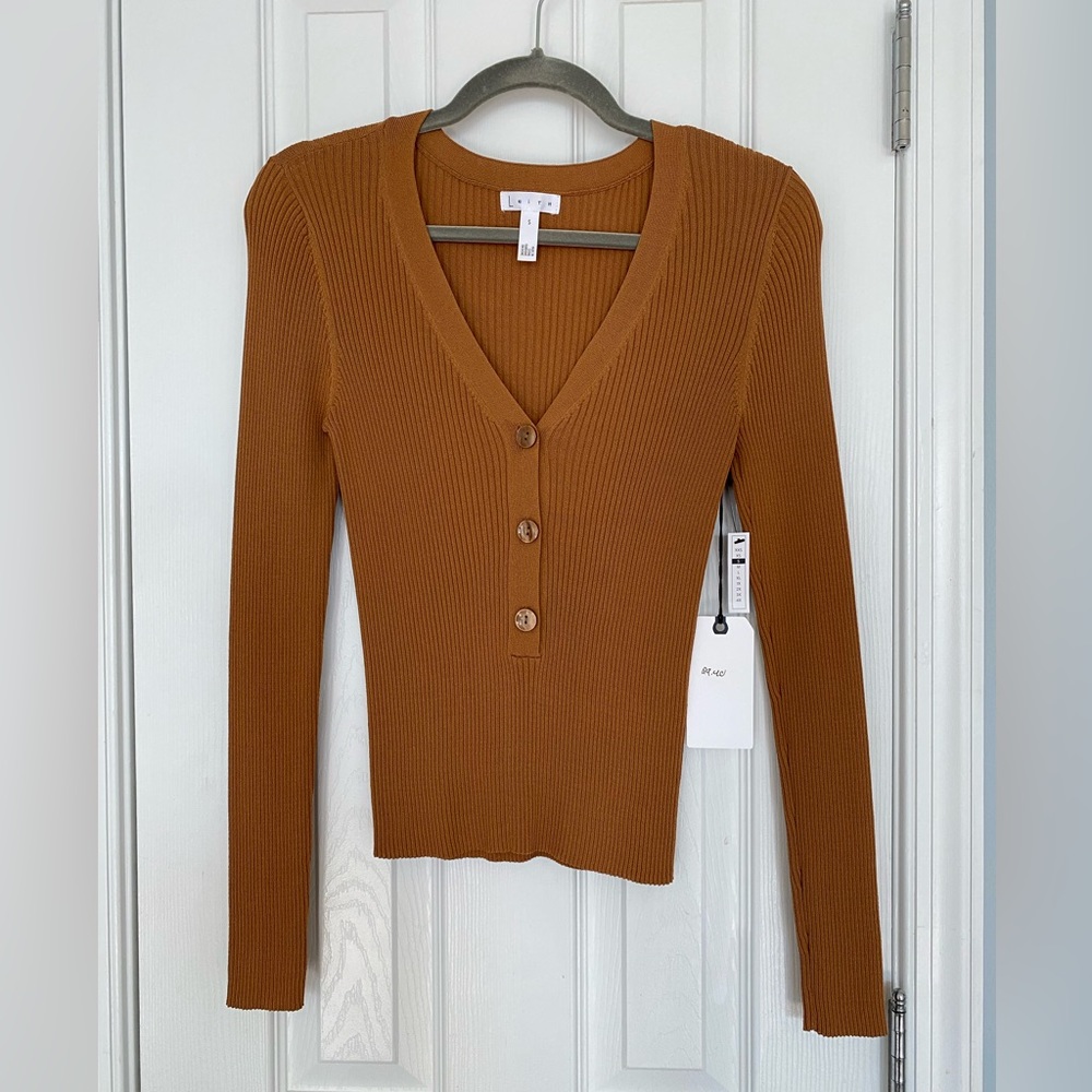 NWT Leith ribbed rust brown Henley Shirt size small